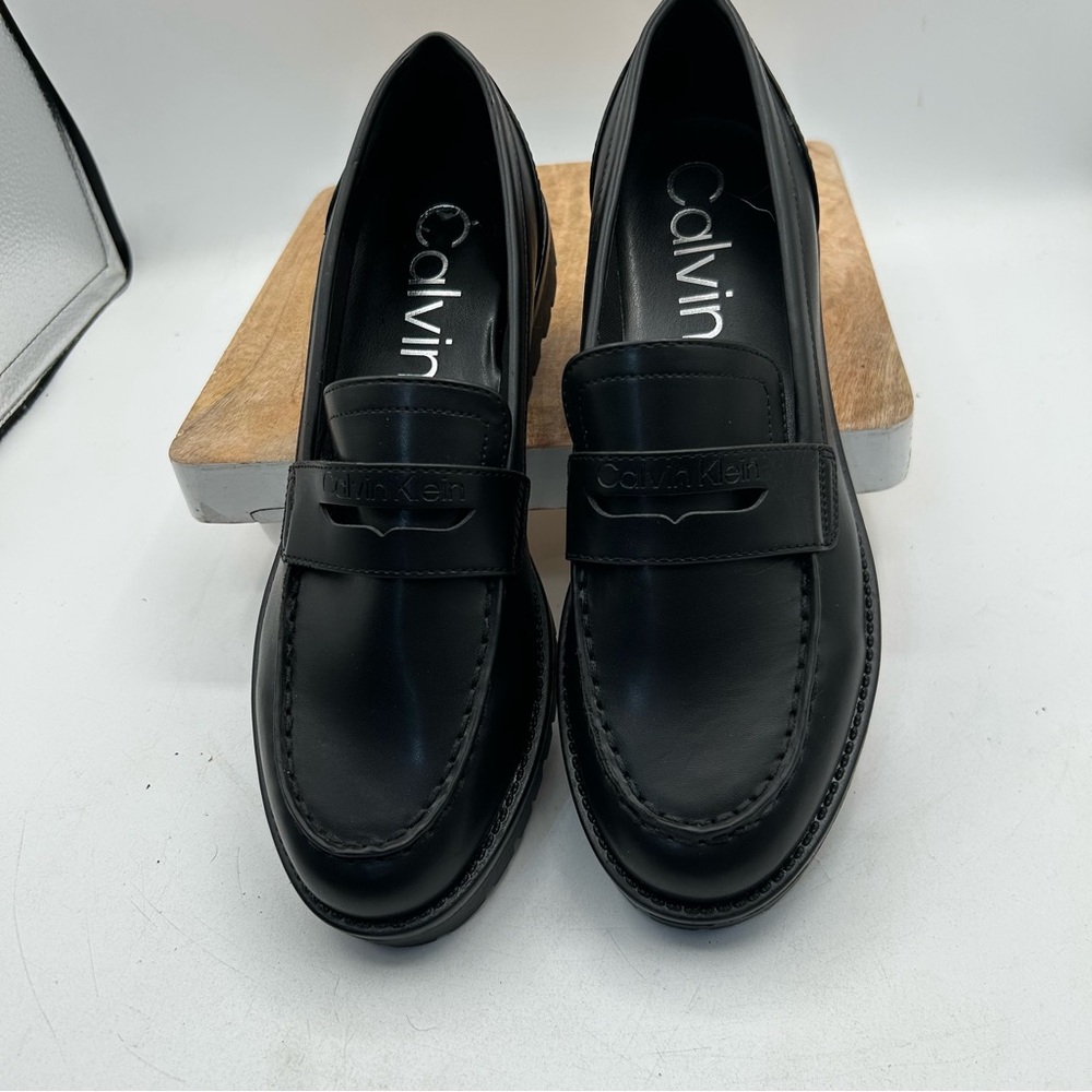 Calvin Klein Women's Frenza Loafers Black size 8 New chunky